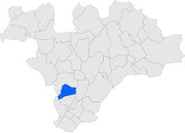 Centro histórico de Lliçà de Vall con camión de