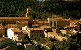 Fontanero Vallbona d'Anoia calle antigua con edificios históricos y paisajes urbanos típicos del pueblo